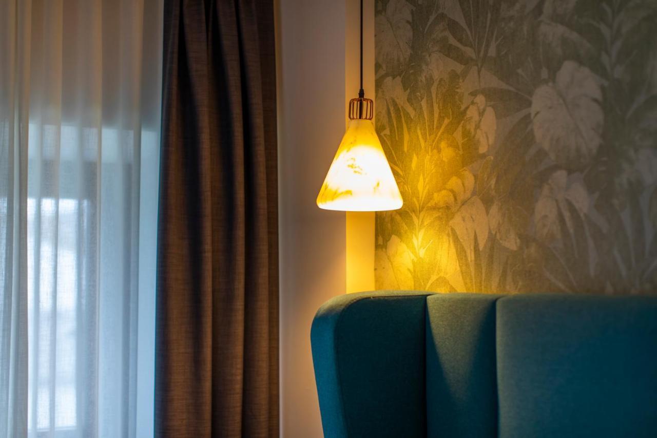 Hotel Javier Montero リバデオ エクステリア 写真