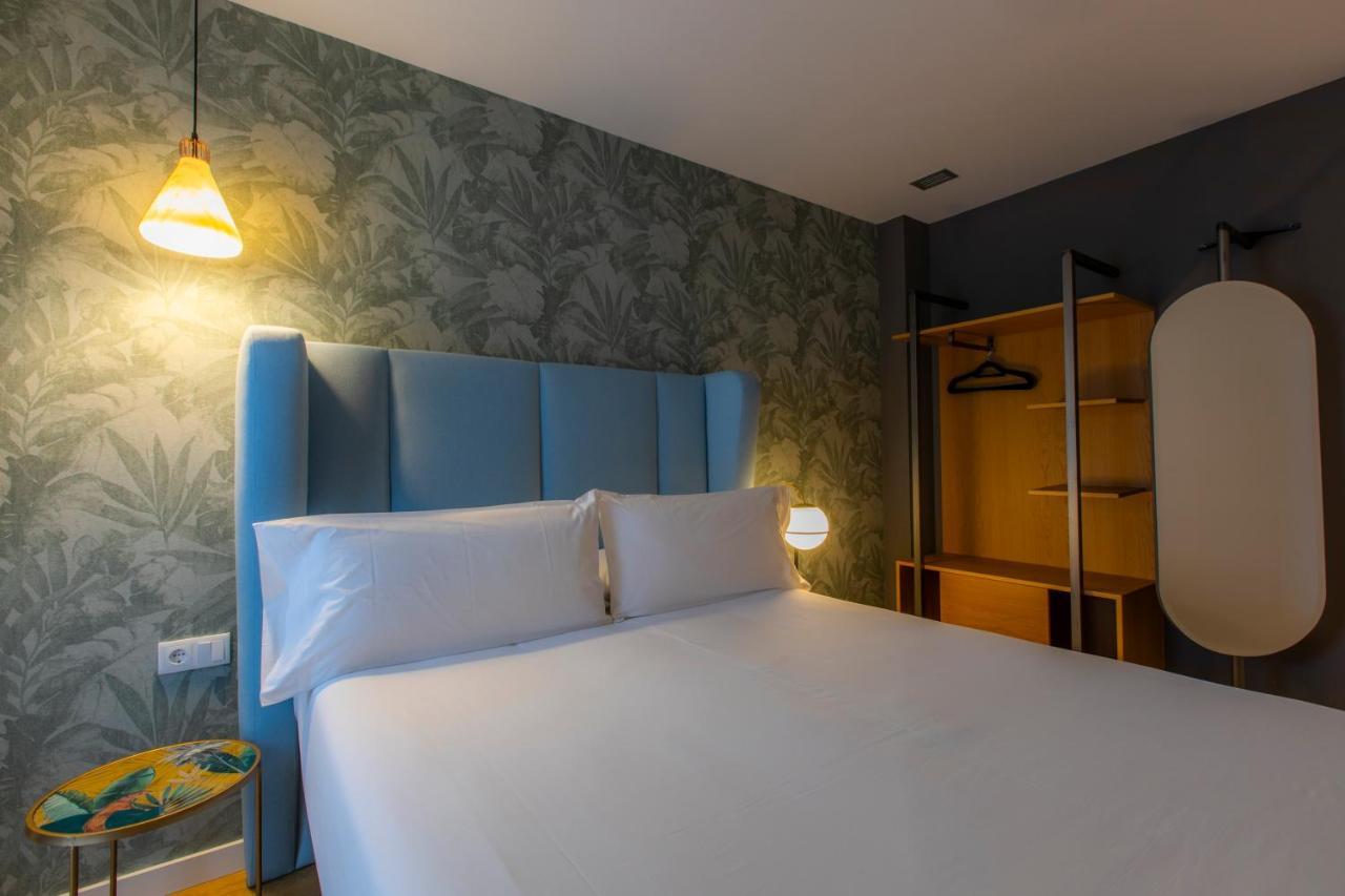 Hotel Javier Montero リバデオ エクステリア 写真